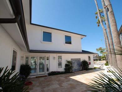 Luxury 4 Bedroom Newport Beach Waterfront Home Sleeps 8